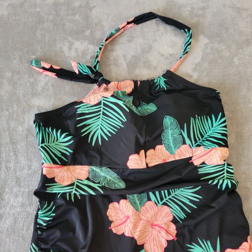 Crane Womens Swimsuit XXL Plus One Piece Halter Keyhole Pink Black FLO97E - Picture 2 of 12